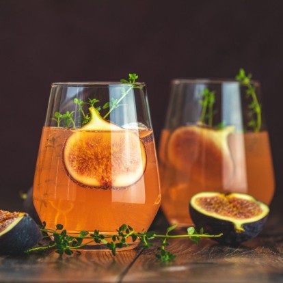 Τα κλασικά cocktails για να συνοδεύσετε τα φθινοπωρινά σας gatherings 