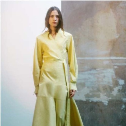 London Fashion Week: Μας αποχαιρετά μ' ένα εντυπωσιακό fashion show της Victoria Beckham 