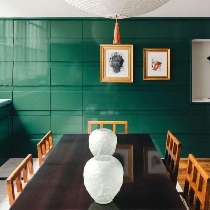 Ένα chic διαμέρισμα στο Παρίσι ξεχωρίζει για την απαράμιλλη φινέτσα που αποπνέει