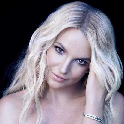 Britney Spears: Η γυναίκα που κατάφερε να γίνει ένα από τα μεγαλύτερα pop icons είναι κι επίσημα ελεύθερη