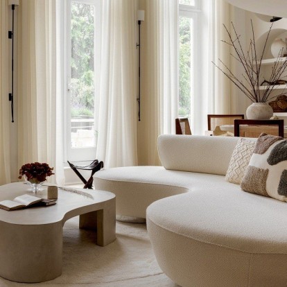 Ένα curvy loft στο Λονδίνο μετατρέπεται σε ένα απόλυτα familiar περιβάλλον