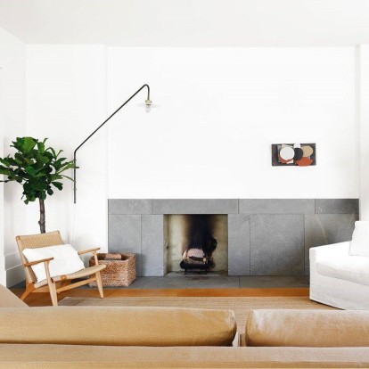 Μια μινιμαλιστική κατοικία στο Λονδίνο μετατρέπεται στην απόλυτη design έμπνευση 