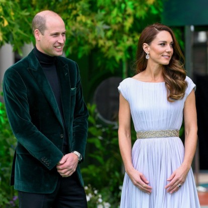 Kate Middleton: Εμφανίστηκε με Alexander McQueen φόρεμα εμπνευσμένο από την Αρχαία Ελλάδα 