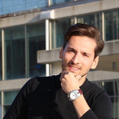 SKG Stories: Η πόλη μέσα από τα μάτια του Φοίβου Τσάβα 