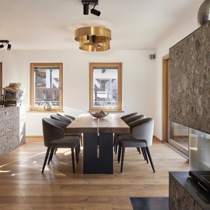 Μια κατοικία στις αυστριακές Άλπεις μάς εμπνέει για το απόλυτο winter decoration