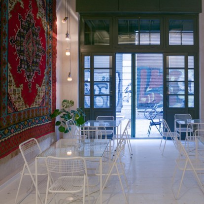 Τα 8 πιο alternative bars της Θεσσαλονίκης 