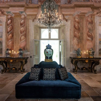 Tώρα μπορείτε να νοικιάσετε τη Villa Balbiano του House of Gucci στο Airbnb