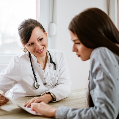 "Less is more": Ποιος είναι ο ιδανικός αριθμός εμβρύων προς μεταφορά