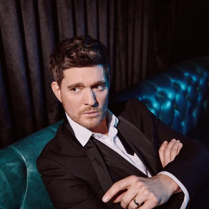 Αυτό είναι το απόλυτο τραγούδι των φετινών Χριστουγέννων