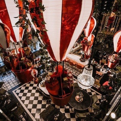 6 coffee-bars με τον πιο εντυπωσιακό Χριστουγεννιάτικο στολισμό στη Θεσσαλονίκη 