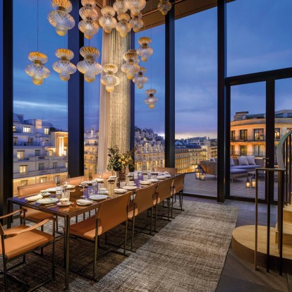 Bulgari Hotel Paris: Μόλις άνοιξε τις πύλες του και είναι συγκλονιστικό