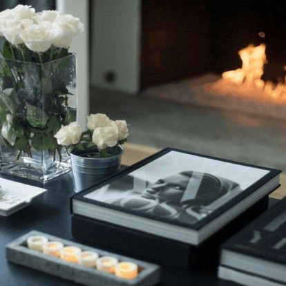 Fashion lovers: Τα καλύτερα coffee table books που αποτελούν το απόλυτο δώρο 