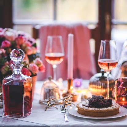 Wine Lovers: Πώς θα βιώσετε την απόλυτη εμπειρία του κρασιού step by step