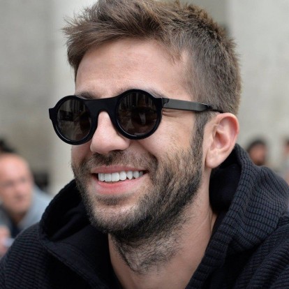 Συνέντευξη με τον βραβευμένο Έλληνα σχεδιαστή Ιωάννη Σολωμόζη 