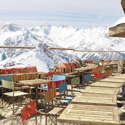 Maya Altitude: Το chalet reastaurant με θέα στο Mont Blanc που εξιτάρει τις αισθήσεις