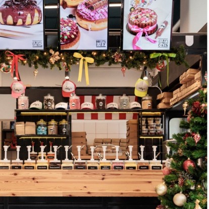 Η πιο «αμαρτωλή» καντίνα της Θεσσαλονίκης για όσους αγαπούν τους γλυκούς πειρασμούς 