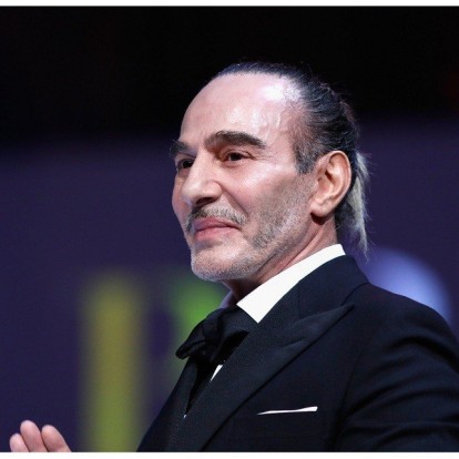 Ο Dior κυκλοφορεί ένα νέο coffee table book αφιερωμένο στον αμφιλεγόμενο John Galliano