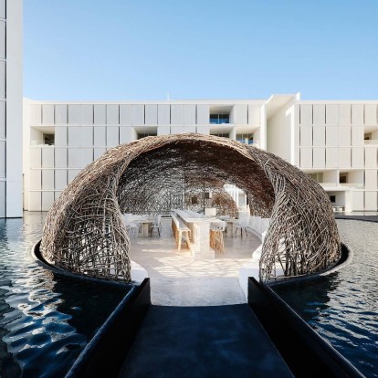 Τα 5 high-end ξενοδοχεία στον κόσμο με τις πιο εντυπωσιακές πισίνες