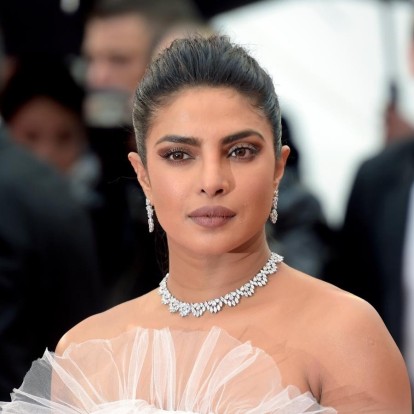 H ηθοποιός Priyanka Chopra κάνει μια αναδρομή στα highlights της πορείας της