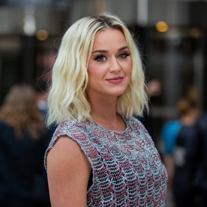 Ένα από τα πιο ατμοσφαιρικά live της Katy Perry που δεν έχουμε σταματήσει να ακούμε