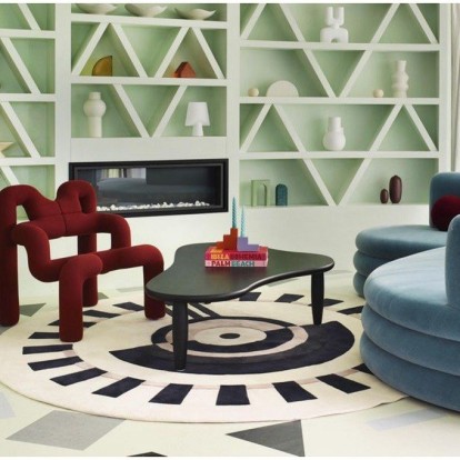 Αυτή η κατοικία στο Λονδίνο αντλεί έμπνευση από το πιο δημοφιλές πορτρέτο του David Bowie