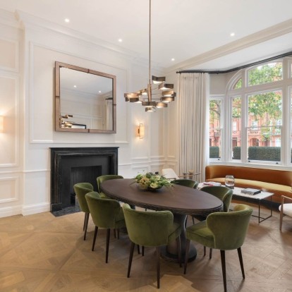 Μια πολυτελής κατοικία στο Λονδίνο μετατρέπεται σε έναν οικογενειακό παράδεισο