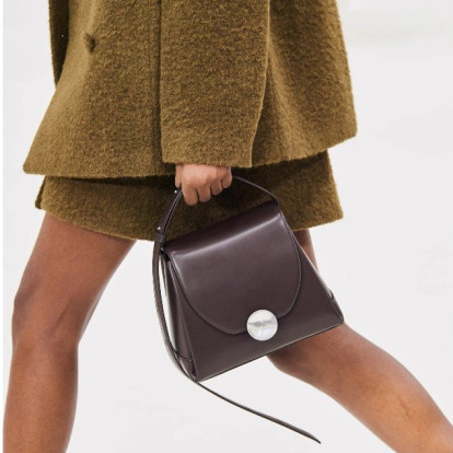 Fall/Winter '22: Οι μεγαλύτερες τάσεις στις τσάντες σύμφωνα με τις πασαρέλες 