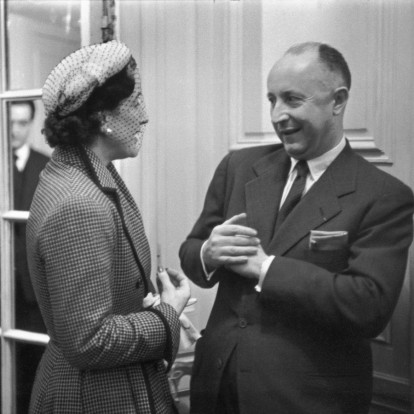 The New Look: H νέα σειρά μόδας για την αμφιλεγόμενη σχέση του Christian Dior με την Coco Chanel