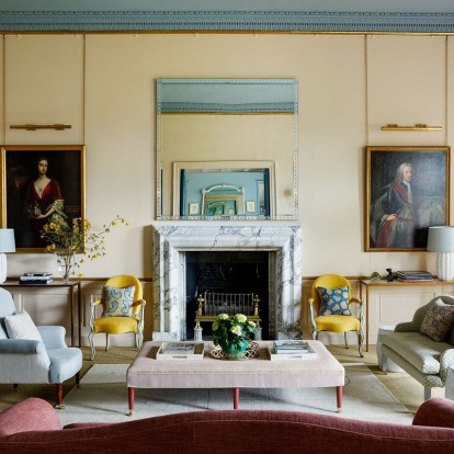 Δείτε πώς η βικτωριανή αισθητική εκμοντερνίστηκε σε μια κατοικία στη Σκωτία 