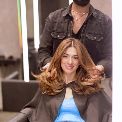 Woman’s Day: Φέτος χαρίστε στον εαυτό σας μία luxurious περιποίηση μαλλιών