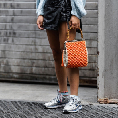 Οι πιο fashionable ανοιξιάτικοι συνδυασμοί με sneakers