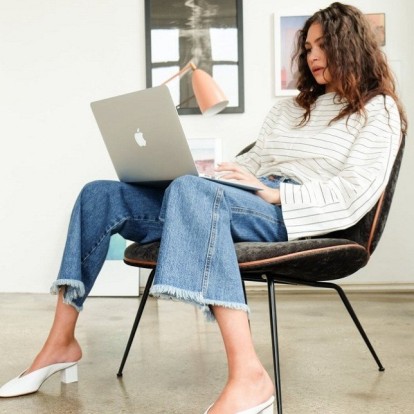 Πώς θα παραμείνετε συγκεντρωμένοι στη δουλειά σας τώρα που ανοίγει ο καιρός