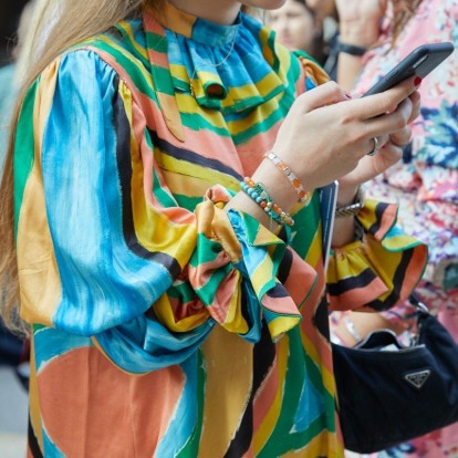 Fashion Apps που κάθε guru της μόδας έχει στο κινητό του 