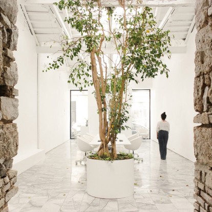 Ένα workplace στην Πάτρα βασίζεται στη δυναμική σχέση φύσης και αρχιτεκτονικής