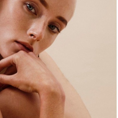 Polina Ellis: Μια γυναίκα-πρότυπο δημιουργικότητας στέλνει με το έργο της ένα ισχυρό μήνυμα 