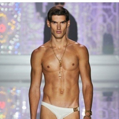 5 Έλληνες άντρες που διαπρέπουν διεθνώς στον χώρο του modeling