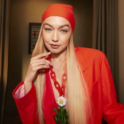 Welcome to the Hôtel Hennes: Η Gigi Hadid πρωταγωνιστεί στη νέα ταινία της H&M 