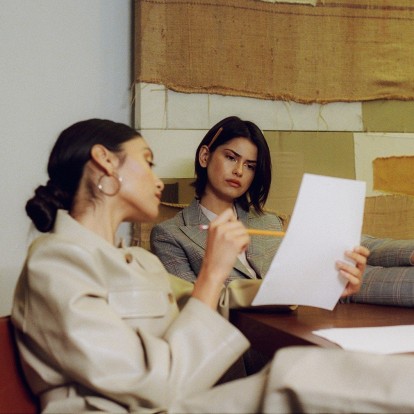 Business meeting etiquette: 7 «έξυπνοι» κανόνες επαγγελματικής συμπεριφοράς