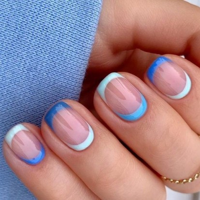 7 chic nail designs που πρωταγωνιστούν στο Instagram τώρα