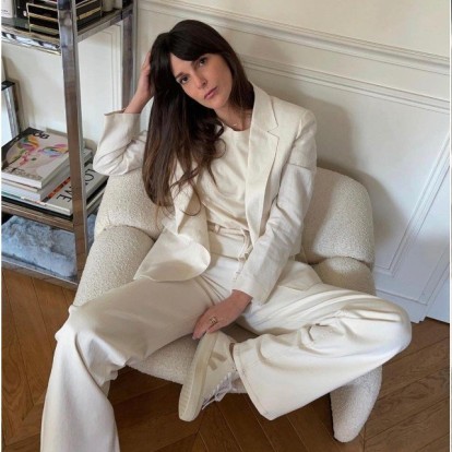 Shoes game on: Φορέστε τα white sneakers σαν αυθεντική Γαλλίδα