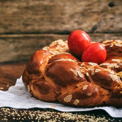 Τα πιο λαχταριστά τσουρέκια από Έλληνες chefs για το Πασχαλινό τραπέζι
