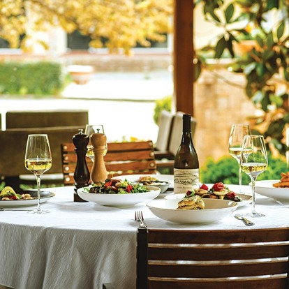 Dining away: ﻿﻿Τι θα λέγατε για μια «γευστική απόδραση» για φρέσκο ψάρι κοντά στη Θεσσαλονίκη