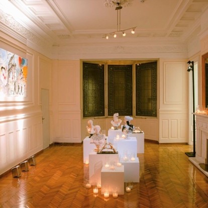 Up Close: Στα λαμπερά εγκαίνια της ατομικής έκθεσης της Caroline De Souza