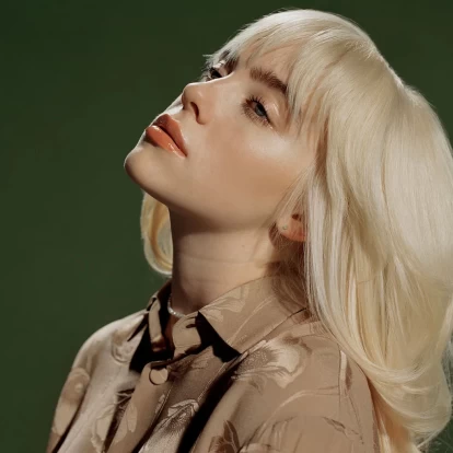 Tourette: Τι είναι το σύνδρομο από το οποίο πάσχει η Billie Eilish;