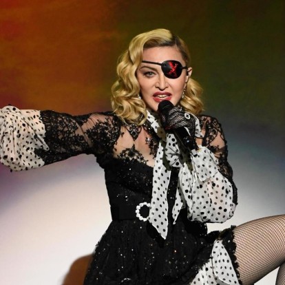 Μήπως τελικά η Madonna δεν έχει ξεφύγει και τόσο πολύ;