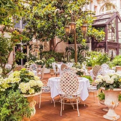 O γαστρονομικός «ναός» του Παρισιού ανοίγει τις πύλες του ολοκαίνουριου κήπου του