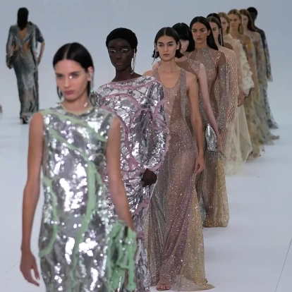Fendi Haute Couture 2022: Ο Kim Jones συνέθεσε τον «ύμνο» της γυναικείας θηλυκότητας