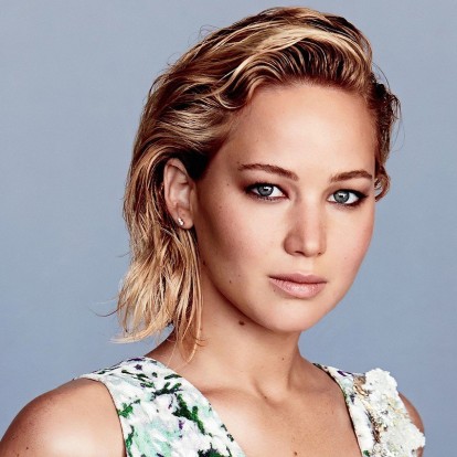 Η Κλαίρη Δημοπούλου δημιουργεί το απόλυτο νυφικό μακιγιάζ, ιδανικό για hooded eyes