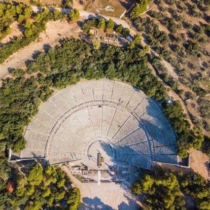 27 cultural events που δεν πρέπει να χάσετε φέτος το καλοκαίρι στην Ελλάδα