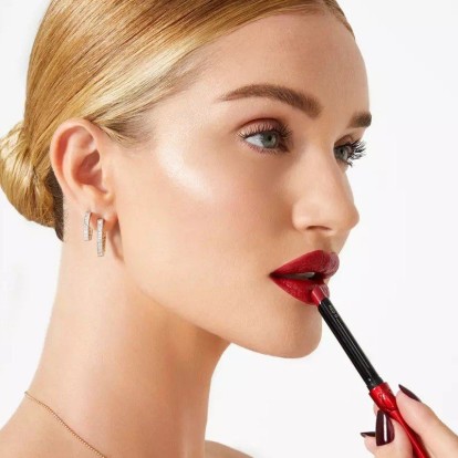 Make up tips για να δείχνετε πάντα φρέσκια και λαμπερή 